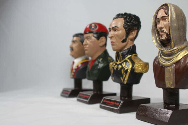 BUSTOS DE PERSONAJES HISTÒRICOS - Imagen 2