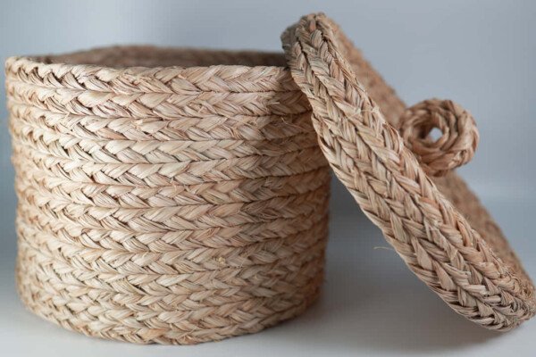 CESTA REDONDA CON TAPA