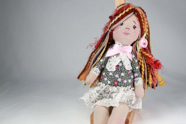 MUÑECA DE TRENZAS