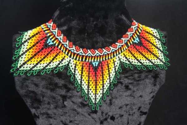 Collar Punta Verde