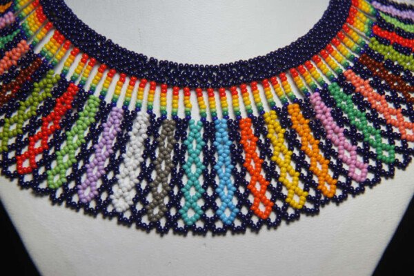 Collar Hilos de Colores - Imagen 3