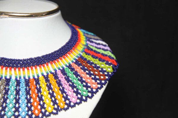 Collar Hilos de Colores - Imagen 4