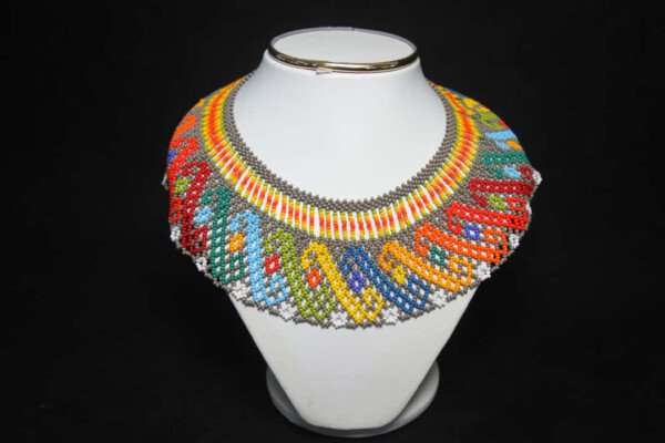 Collar Cascada de Colores
