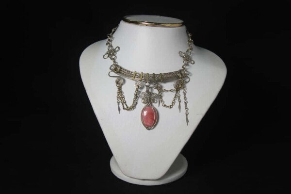 Collar
